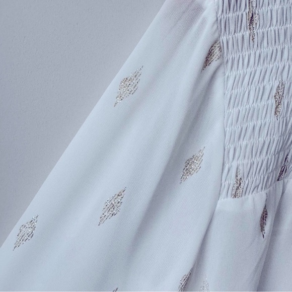 Hem and Thread ivory with gold details blouse - Picture 3 of 11